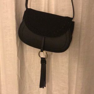 Purse - black and fringe!